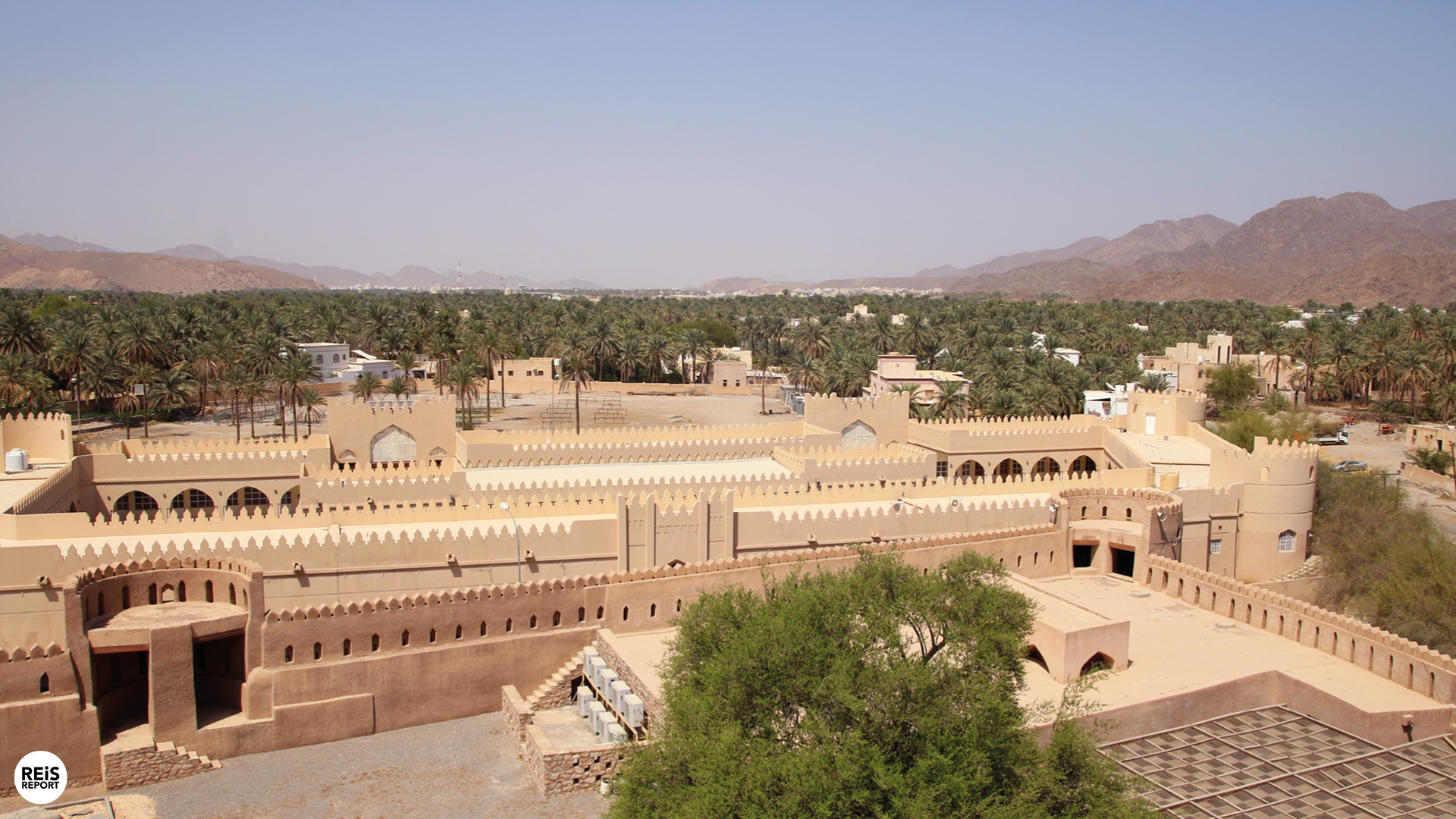 rustaq fort oman