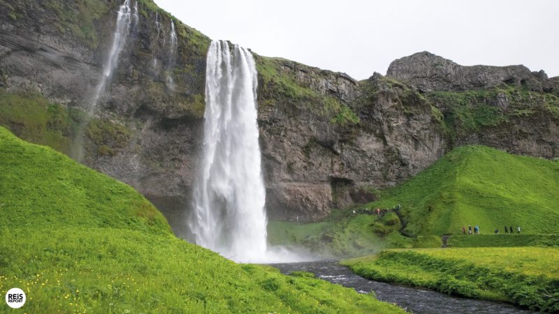 seljalandsfoss waterval ijsland