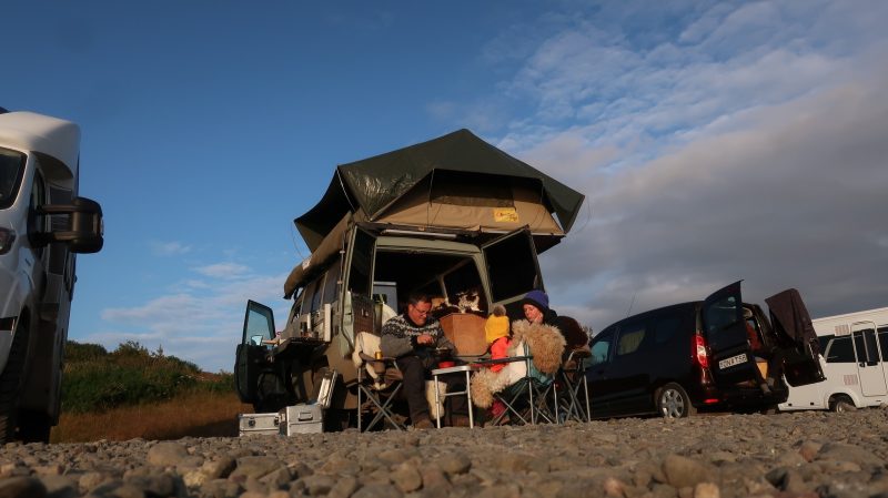 kamperen ijsland eigen auto